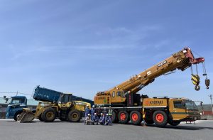 重機オペレーター(バックホウ、ショベル、クレーン、ダンプ、手元作業)